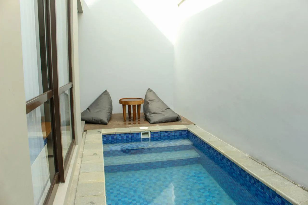 Area kolam renang unit PROVA Jimbaran